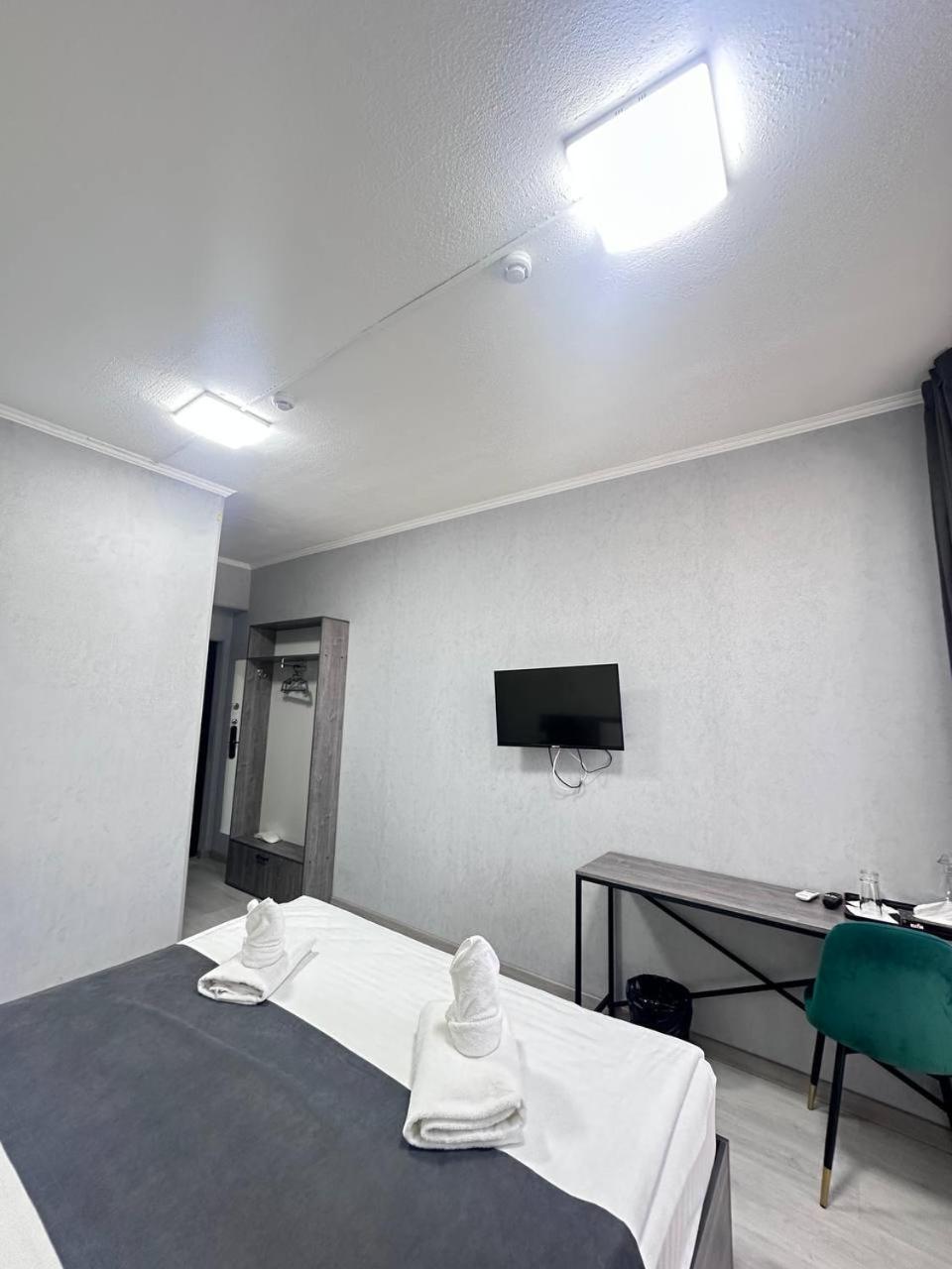 Beshchinor Hotel Tashkent Exterior photo